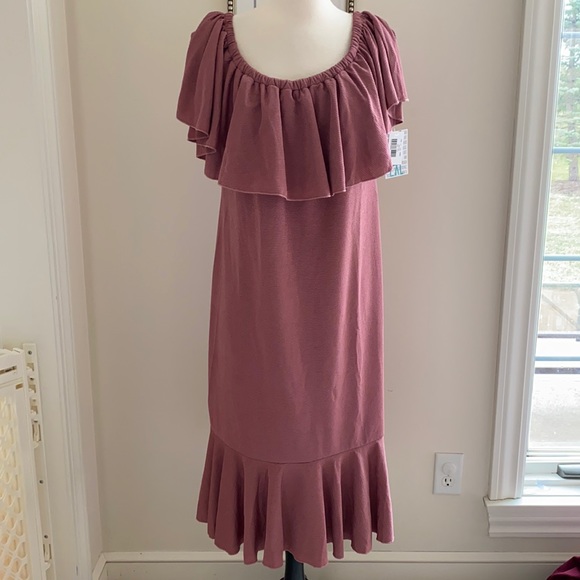 LuLaRoe Dresses & Skirts - • Lularoe Cici Dress •